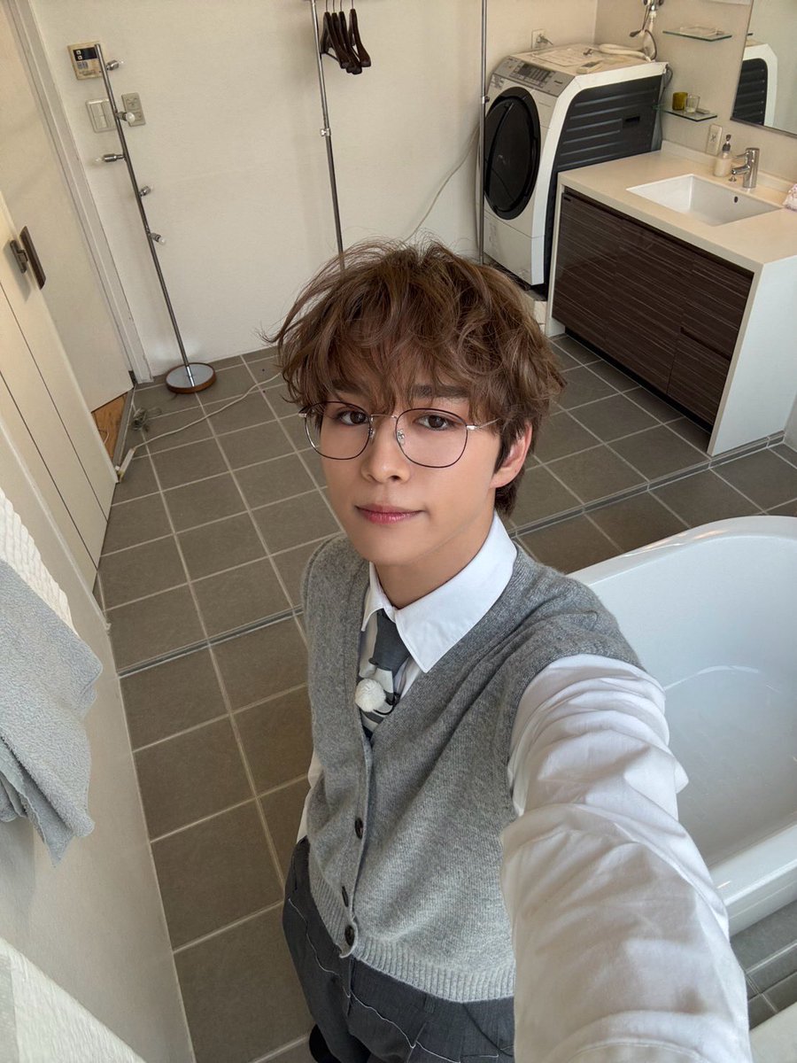 official__INI's tweet image. [#後藤威尊]

&quot;THE WINTER MAGIC&quot;リリースまであと2日✌︎
全部大好きな曲やから楽しみにしててね。

&apos;Present&apos; たくさん愛してくれてありがとう🤍

(youtu.be/idlKynwc5zc)

今年は一緒に甘い冬を過ごそうね⛄️🪾🧣

#INI_THE_WINTER_MAGIC 
#INI_Present #ウィンマジ
#INI #GOTOTAKERU