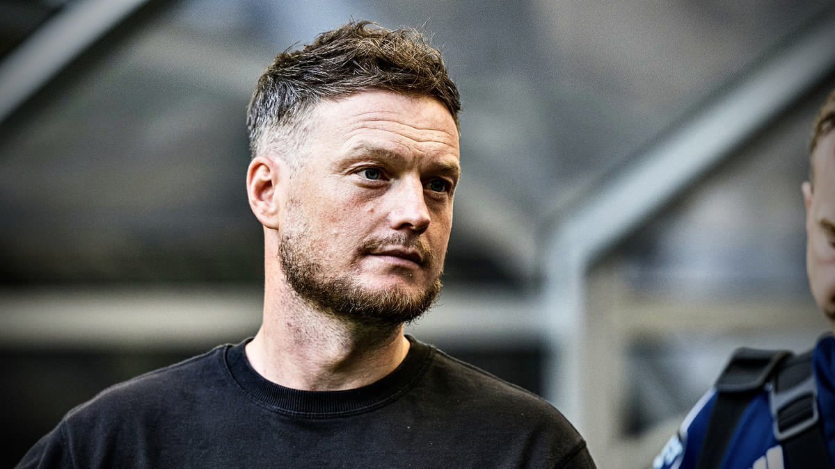 The EFL Zone tweet media