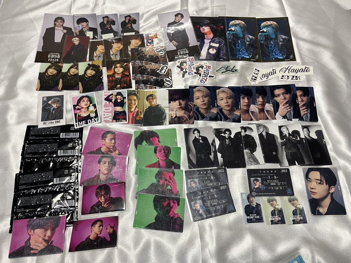 ryu__bsp's tweet image. 過去グッズ整理のため😅

【譲】　画像
【求】　買取(一部ALT)

整理のため推しでも一部出してるものがあります。

気になることや詳細など気軽にお声掛けください🙇‍♀️

過去グッズなどとの交換は要相談
買取優先で考えています

#BMSG譲 #MAZZEL譲 #BEFIRST譲 

⬇️1つだけ続きます