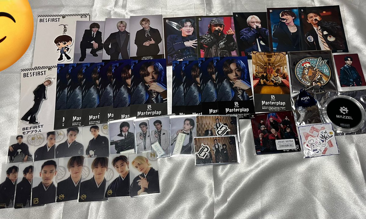 ryu__bsp's tweet image. 過去グッズ整理のため😅

【譲】　画像
【求】　買取(一部ALT)

整理のため推しでも一部出してるものがあります。

気になることや詳細など気軽にお声掛けください🙇‍♀️

過去グッズなどとの交換は要相談
買取優先で考えています

#BMSG譲 #MAZZEL譲 #BEFIRST譲 

⬇️1つだけ続きます