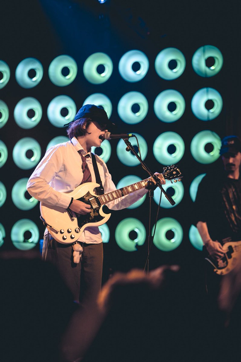 zgzfelizfeliz's tweet image. Qué tal lo pasasteis? Pero qué absoluta barbaridad no? Teníamos un poco de miedo este año casi duplicando el público y creemos que se ha mantenido perfectamente el espíritu ZFF de siempre, con una conexión total entre grupos y público con un ambientazo legendario🫶🏼🥲🫶🏼🥲🫶🏼