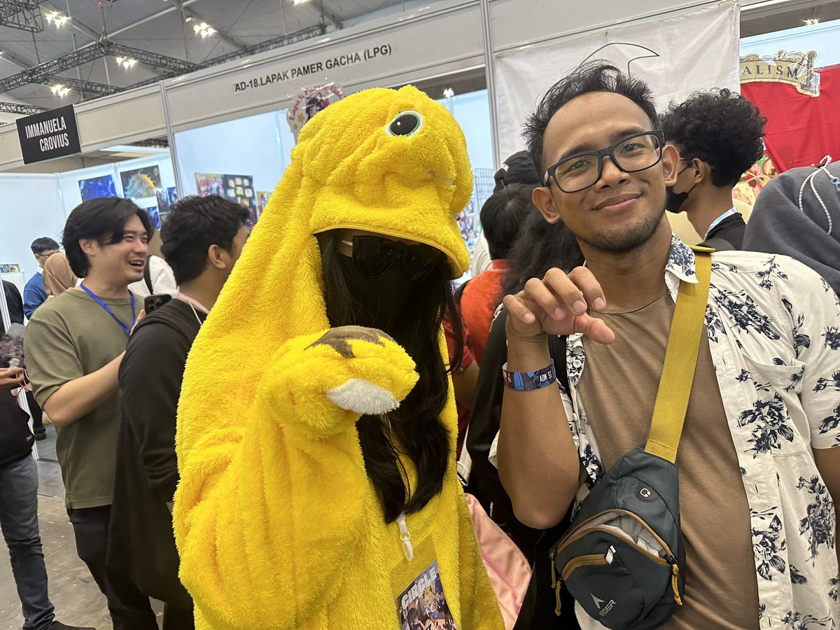 serandani's tweet image. Lulu udu yung numunyu dunukuntuk uduluudu gutu. Wukuwkwuwju sumpuh kusuun bungut uku cuk, kustumnyu kuknyu punus bungut. Umung dudukusu kulu kukuk unu, dumn! Mukusuh kukuk Udul uduh muu futu sumu uku!