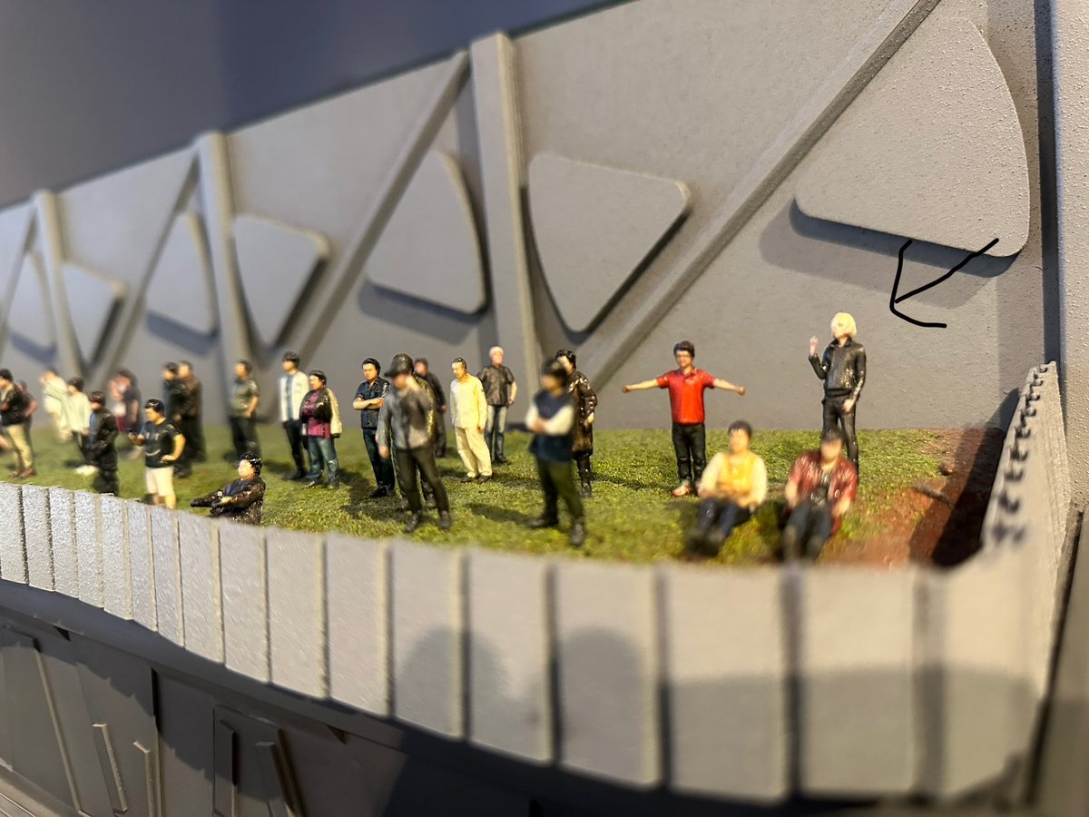 ある時はダイアクロン隊員を束ねる将軍、またある時は日々戦うダイアクロン隊員を全力サポートするいち整備士、その正体は私てつしバニシング！！！
って事で念願叶ってスモールワールズTOKYOでダイアクロンツナギ着て私も整備士になれました！嬉しいー！
去年作った私の分身まだいた！w