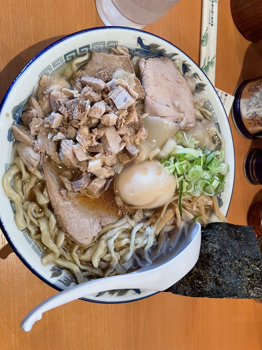 昨日の麺活
久しぶりの訪問
中華そば大　濃いあぶら　身入り
TP  煮卵、端っこチャーシュー
安定のうまさ😍
ごちそうさまでした。
#ケンチャンラーメン　山形市西田