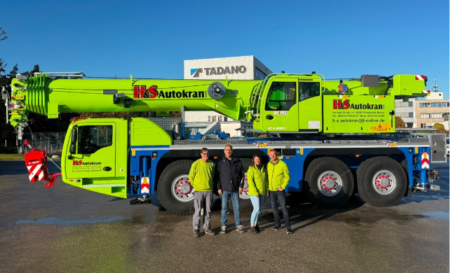 constructioncm1's tweet image. 🚧#HSAutokrane boosts its lifting power!

The company adds the Tadano AC 4.080-1 all-terrain crane, enhancing mobility, lifting capacity &amp;amp; performance across construction and infrastructure projects.

🔗constructionmirror.com/h-and-s-autokr…
#Tadano #CraneFleet #HeavyLifting #ConstructionMirror