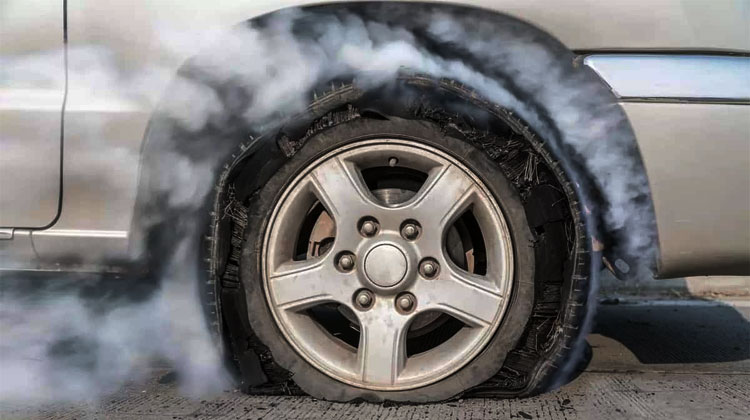 vandasport's tweet image. تخته گاز 4000 میلیاردی بانک شهر روی پرسپولیس

مالک بانکی پرسپولیس که در باتلاق بدهی و هزینه این تیم گرفتار شده، برای درگیر کردن فوتبال ایران دست به کارهای عجیبی زده که سکوت فدراسیون و مدیریت خفته مهدی تاج نشانه دستور ویژه از نهادهای خاص است
ادامه در ...
vandasport.com/4854/