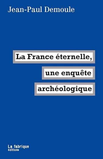une meuf qui lit des livres tweet media
