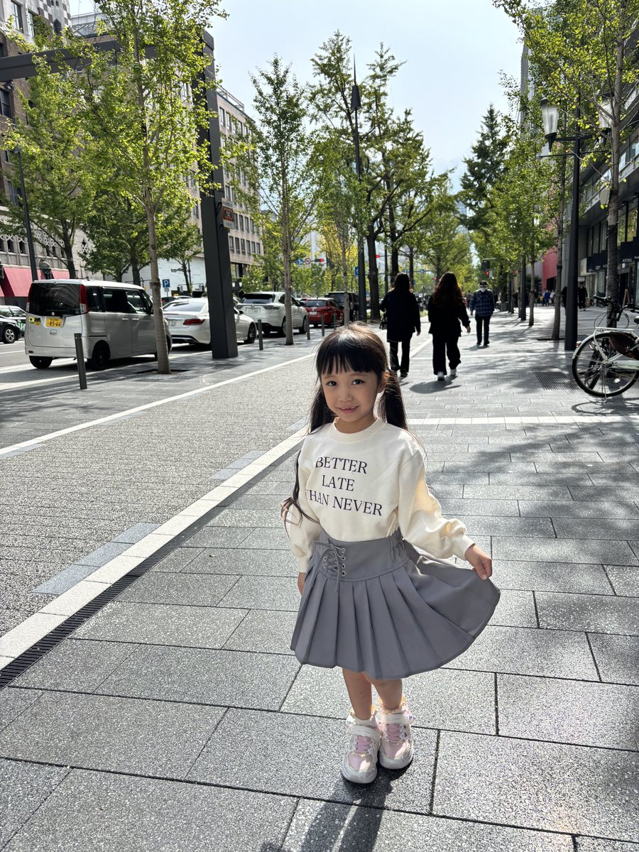 aiai__0224's tweet image. お疲れ様です♡

大阪はイルミネーションが始まってるって
テレビでしてたよ🎄✨

大阪もまた、行きたいなぁ💖

#CHURROS #あいあい　#広島モデル撮影会