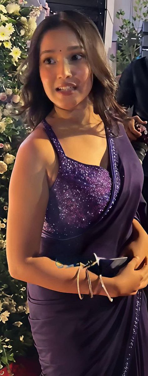 actressfannn's tweet photo. Anikha surendran saree look https://t.co/eyPBBSDz31