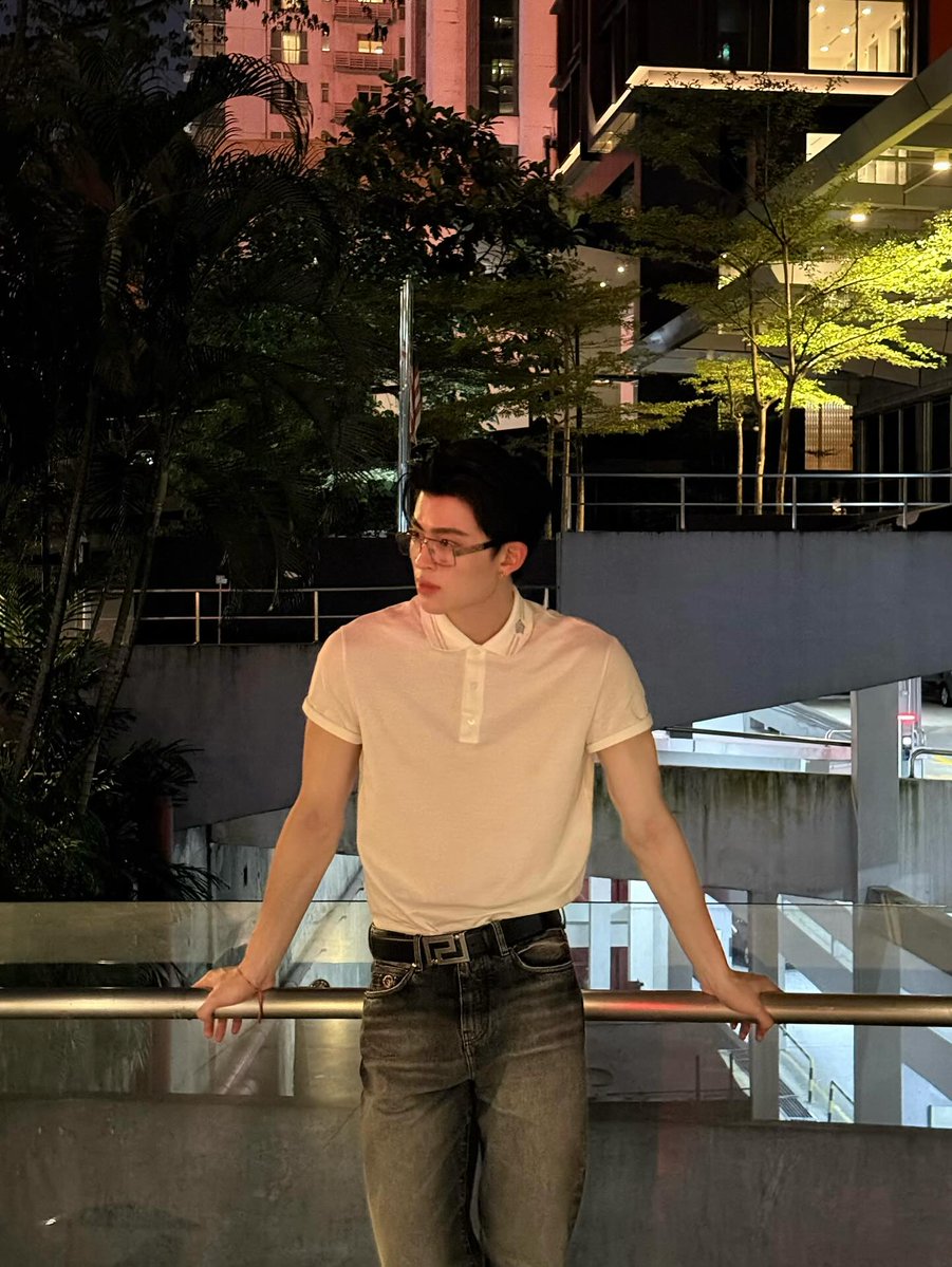 doublepjourney_'s tweet image. 🥂

📸 IG : @ppnaravit

#ppnaravit