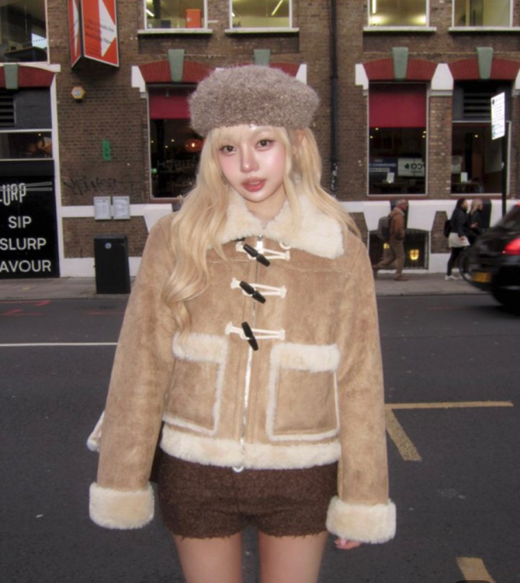 여기 완전 핀터무드 노다지야...😍 귀여운 옷 너무 많아서 공유합니다...👉🏻👈🏻

1. s.zigzag.kr/WzN4RaWp7p
2. s.zigzag.kr/IaI1Uzix7o
3. s.zigzag.kr/SfgnkXr3tY
4. s.zigzag.kr/1gMA6qZ3ph

링크로 수익 발생시 일부가 지급됩니다.ᐟ 감사합니다ෆ