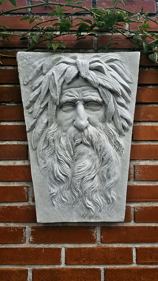 Monday is upon us, and the countdown to Christmas is on! 

Fingers crossed your weekend left you merry, unlike our brooding Soane River God Mask,
bit.ly/47pQT4N