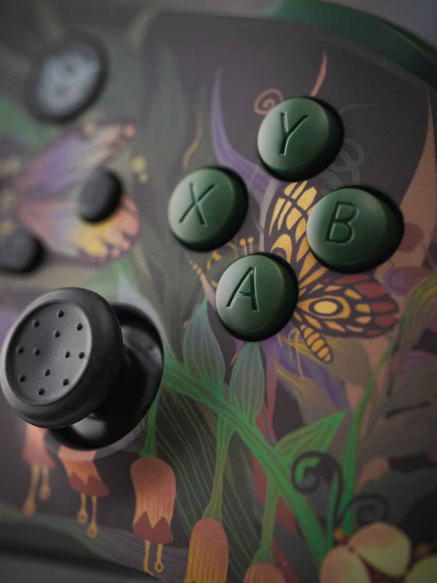 HexController's tweet image. Mysterious Garden