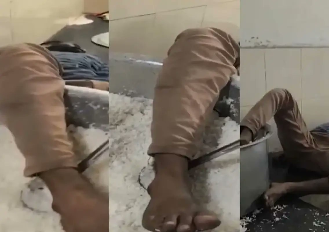 Newskarnataka's tweet image. Telangana college hostel shocked as watchman found sleeping with leg in vessel of rice

#TelanganaNews #Sangareddy #HostelSafety #ViralVideo 

newskarnataka.com/s/zq2ay8
