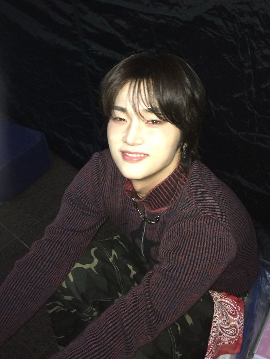 Jungsumajor7th's tweet image. me           vs          my ult
         ✮ ⋆ ˚｡𖦹 ⋆｡°✩
Skylar                  jungsu
Secret 
ancient being   24
160+cm?            179 (allegedly)
Gemini.               cancer
Jun 13                  Jun 26