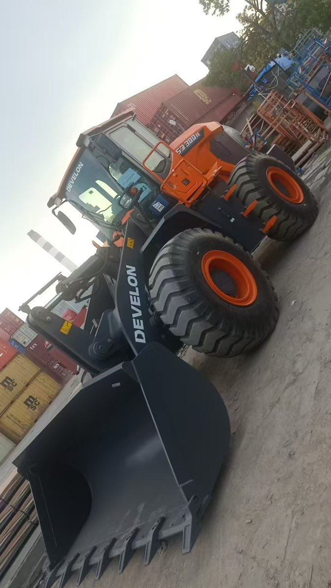TamiWei888's tweet image. #Develon
Wheel #Loader
#SD300N

Tami Wei
Whatsapp/Wechat/Mobile: +86-13677247217
tami@caterbe.com

Caterbe Construction Equipment (Wuhan) Co., Ltd.
caterbe.com