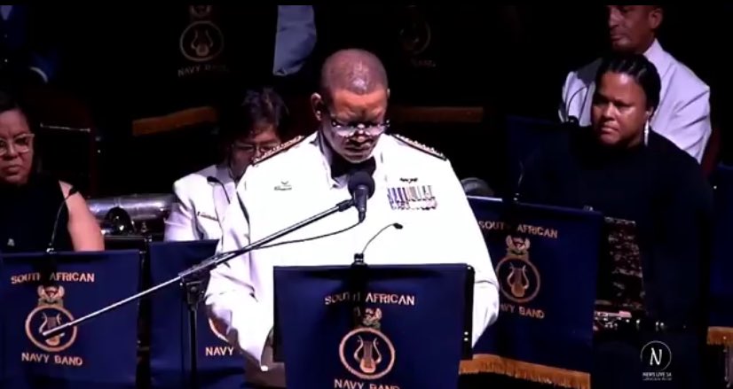 Knick_RSA's tweet image. Even our Navy is speaking ….Cyril must Go man !!!!

Ever since 1994 I have never seen these institutions complain to the public, it means we are in a crisis.