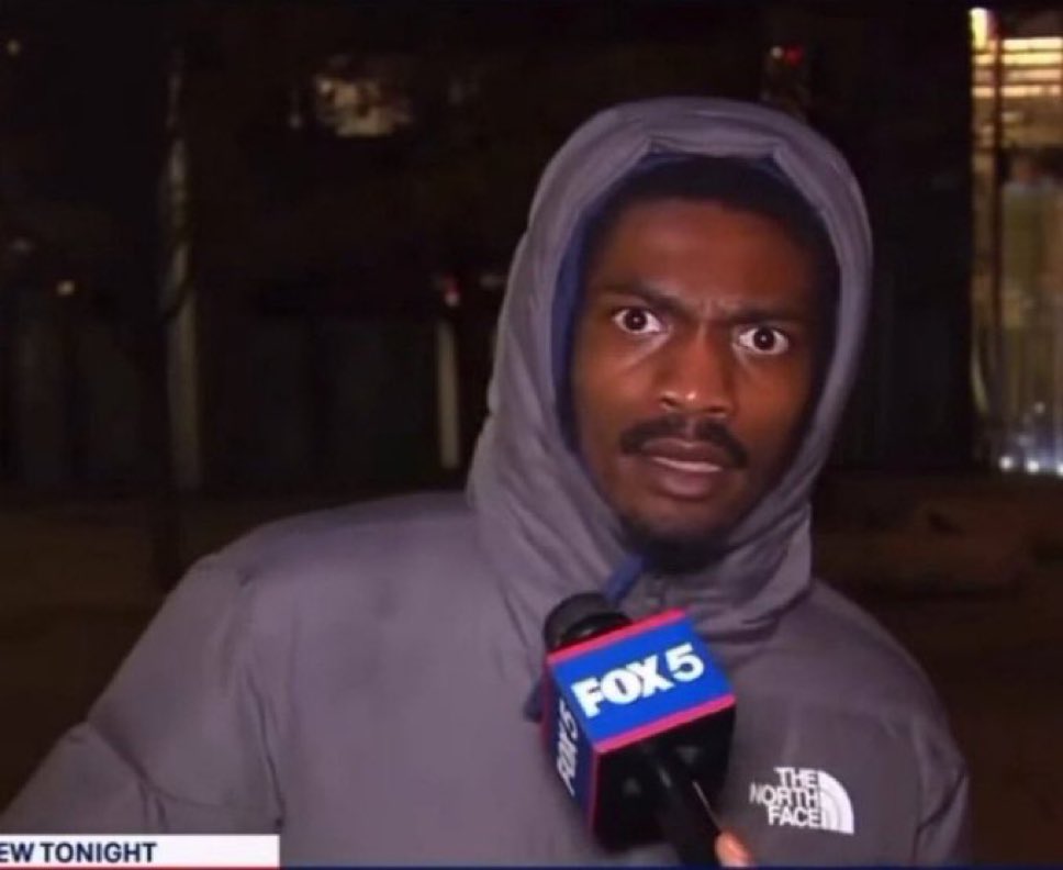 x_Gakii_x's tweet image. Everytime napatana na watoto past 7 nje na bila sweater