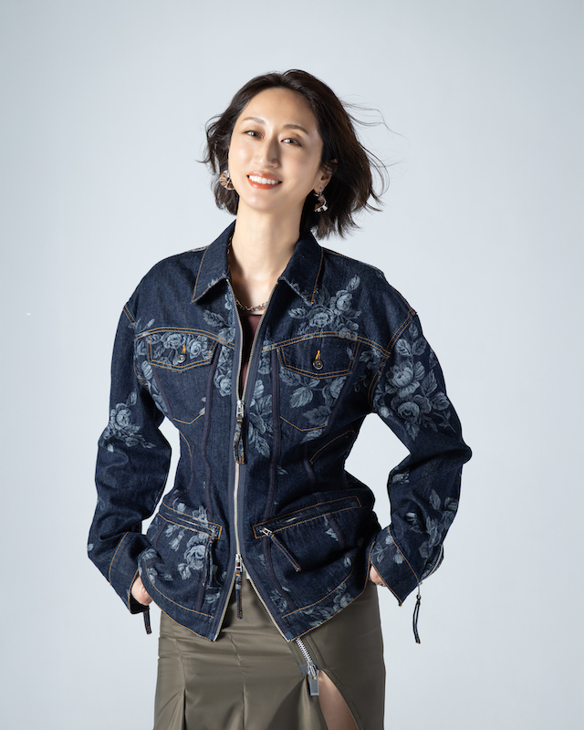 Ms.OOJA
15周年インタビュー Vol.1
━━━━━━━━━━━━
🔗realsound.jp/2025/11/post-2…

百貨店店員からプロシンガーへーー
ヒットと実力不足のギャップに悩んだデビュー期

／
📸写真一覧はこちら
realsound.jp/2025/11/post-2…
＼
#MsOOJA <a href="/msooja/">Ms.OOJA</a>