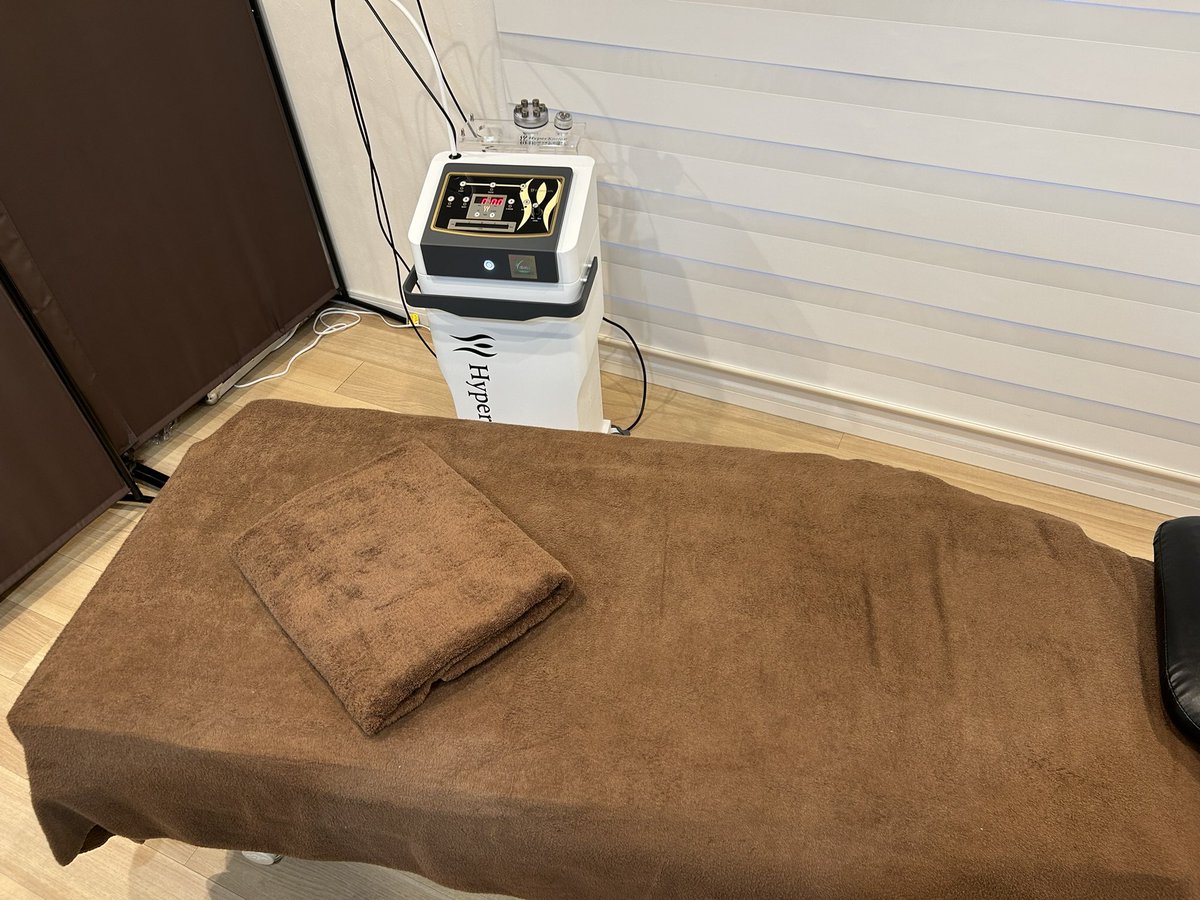 fivid_gym's tweet photo. 季節が変わってきた今、ハイパーナイフで免疫力アップしましょう！
身体を温めて汗をかき代謝を高めることで免疫力もアップします✨
#ハイパーナイフ https://t.co/KkOuIw2TtK