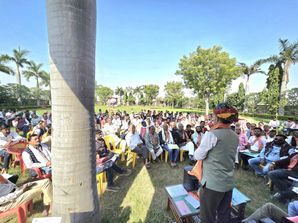 maansinghbarath's tweet image. कोटा संभाग के बारां जिला के बारां विधानसभा की SIR कार्यशाला पूर्ण हुई ,
कार्यशाला में #SIR द्वारा बीएलए 1और बीएलए 2 के कार्यों पर विस्तार से विवेचन कर प्रदेश निर्देशानुसार चुनाव आयोग द्वारा तय समयावधि में कार्यपूर्ण करने के निर्देश दिए
डग विधानसभा के विधायक ललित जी मीणा मौजूद