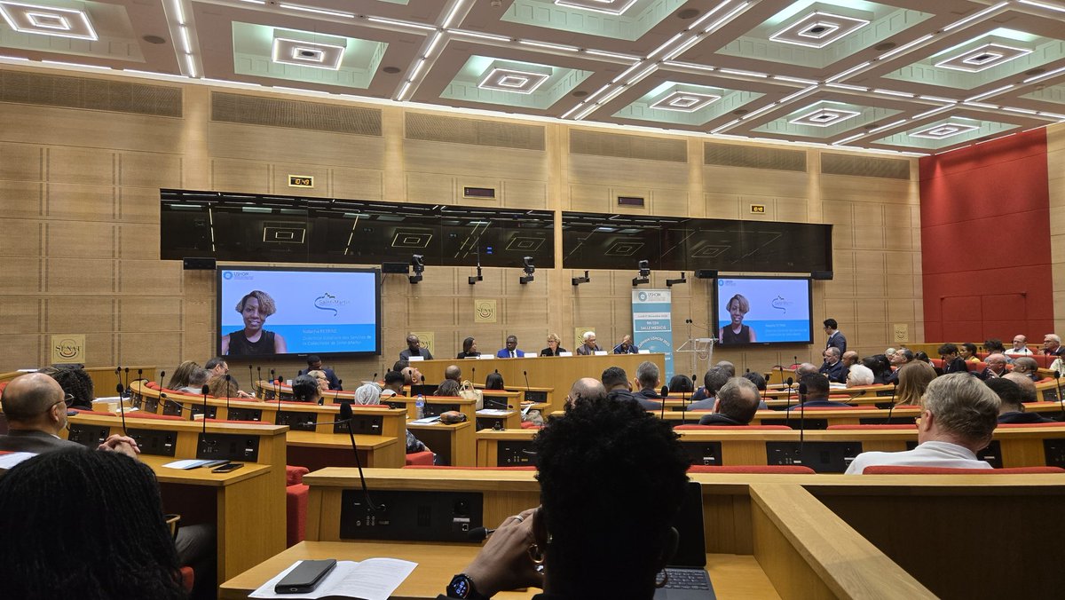 AudreyBelim974's tweet photo. 2e table-ronde du #ColloqueUSHOM "La gestion post-crise : coordination, financement et anticipation" avec M. M. Velou (@CdMayotte), @JarrotMc (#Cerema), N. Petrine (#SaintMartin), F. Brachet (@AFPCNT_risques), I. Dia (@ActionLogement), P. Lecante (Montsinéry-Tonnégrande) https://t.co/ShYuYBcJMB