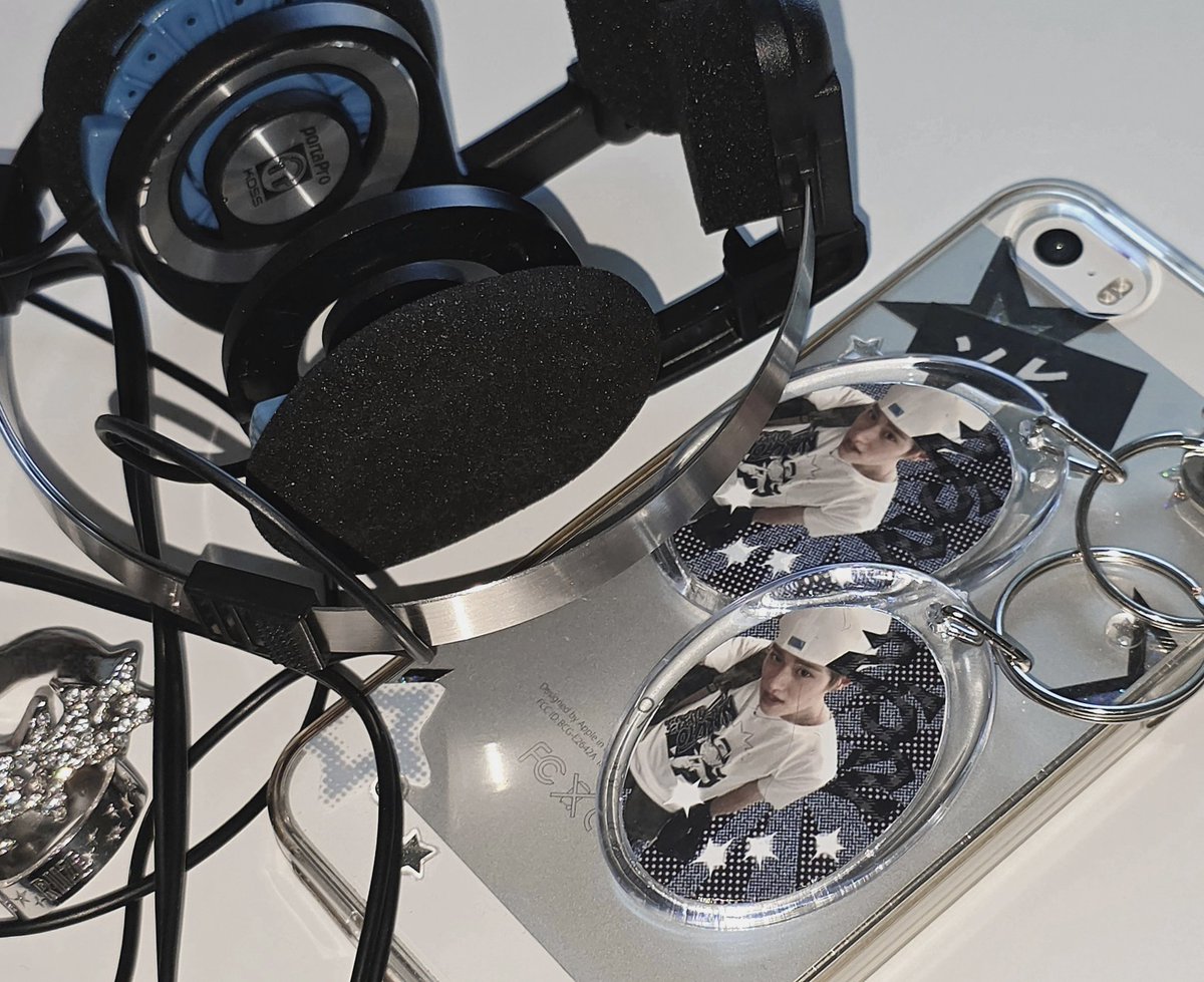 #RT 소희 생일 나눔 이벤트로 알티 추첨 10명 소희 키링 보내드립니다 , , , ☆

이번 주 수요일 당발 할게용 ᵔ◡ᵔ