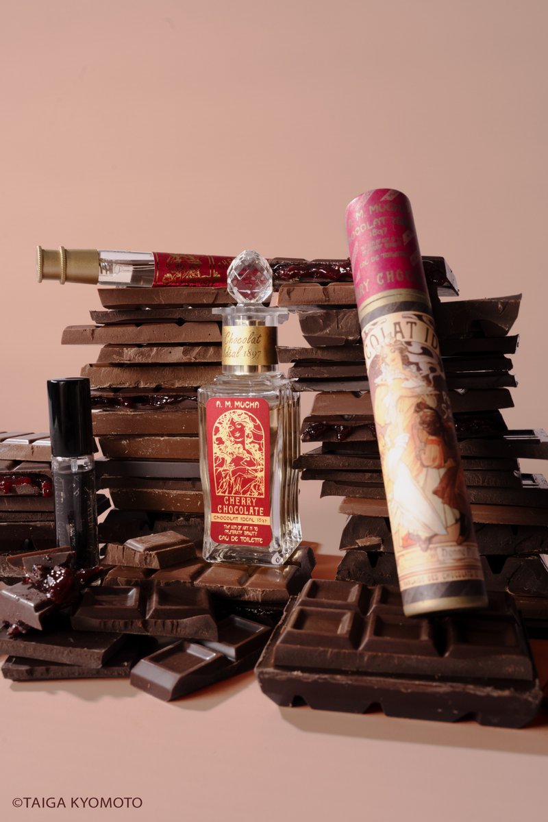 oricon's tweet image. SixTONES京本大我が
フォトグラファーとして撮影を担当❗️

「MUCHA(ミュシャ)」
フレグランスコレクションのビジュアル解禁
全店舗＆オンラインストアでも公開

✍🏻コメント全文
「今年はテーマをより濃いものに…」
「とても楽しく自分らしい撮影ができました」
oricon.co.jp/news/2419246/f…

#京本大我