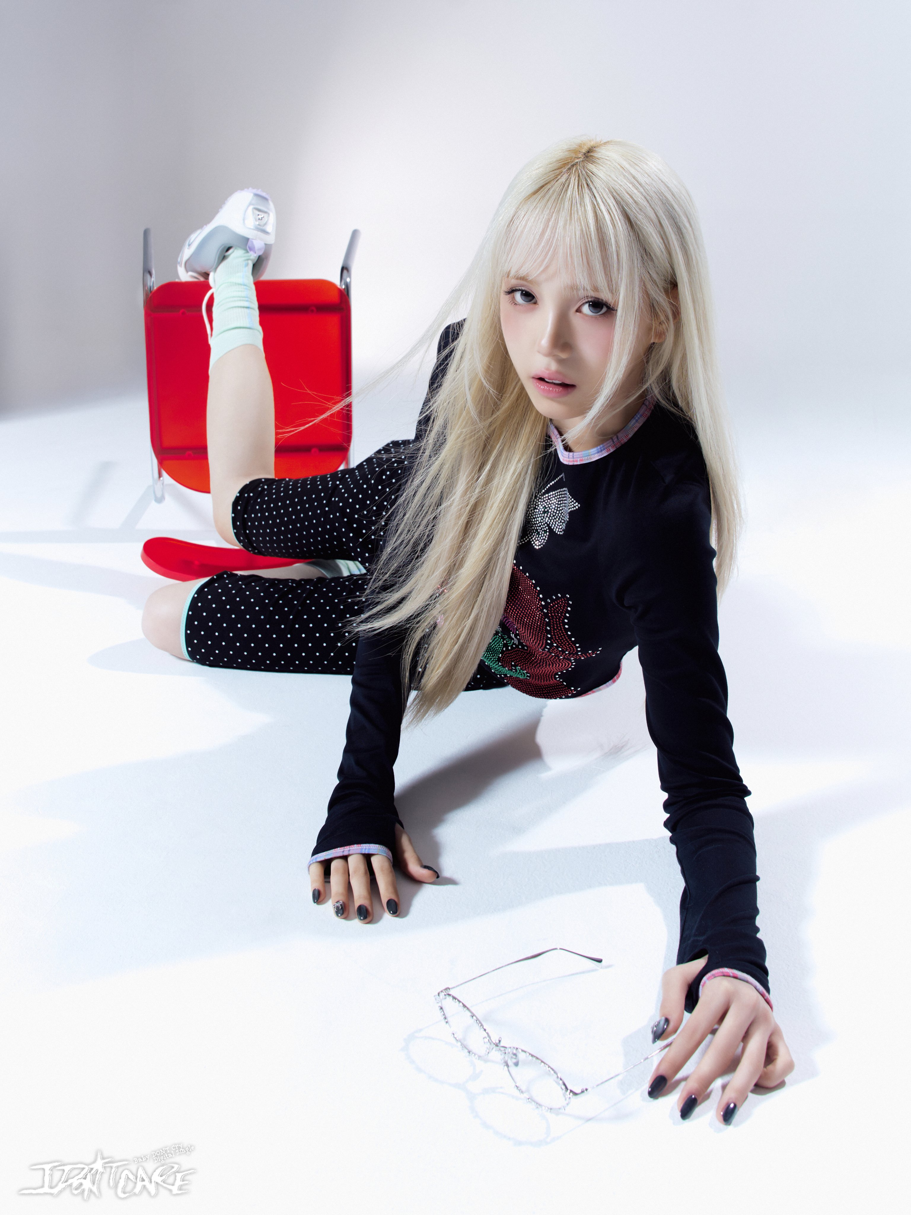 G58z2YLa4AAEKRC?format=jpg&name=4096x4096