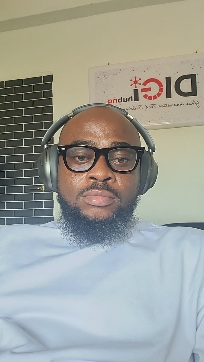 AmosPikins's tweet image. Software engineering no be code alone sha o, na clarity, curiosity, and consistency.
Some days I’m debugging code,
Some days I’m debugging my life.
But either way, we move.

Anyways, cybersecurity no be optional again o especially in Africa’s fast-moving digital ecosystem.…