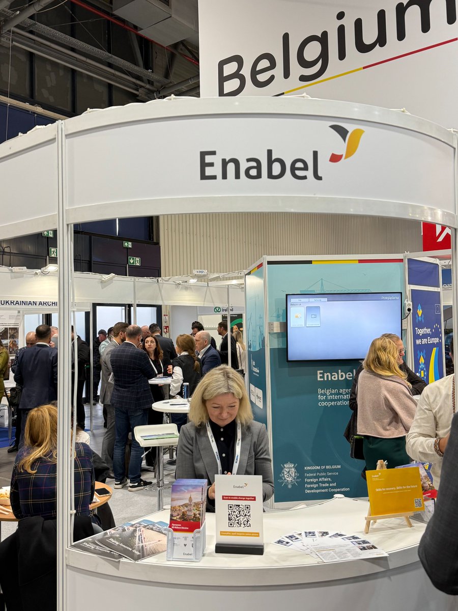 🇧🇪🤝🇺🇦 We were proud to represent #TeamBelgium at ReBuild Ukraine Conference in Warsaw! 
Together with <a href="/AWEX_Belgium/">Wallonia Export & Investment Agency</a>,<a href="/FIT_agency/">Flanders Investment & Trade</a>, <a href="/Brussels_hub/">hub.brussels</a> &amp; <a href="/BelgiumMFA/">🇧🇪 Belgium MFA</a>, we connected with Ukrainian partners &amp; presented our BE-Relieve programme to drive energy, construction &amp; skills