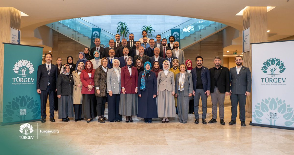 Ortak Akılla Geleceğe!

TÜRGEV Başkanımız Hatice Akıncı Yılmaz ve Vakıf Meclisi Üyelerimizin kıymetli katılımıyla TÜRGEV Stratejik Plan Tanıtımı ve Vakıf Meclisi Toplantımızı gerçekleştirdik.

Vakıf olarak mevcut çalışmalarımızı, geleceğe dair hedeflerimizi ve sürdürülebilir