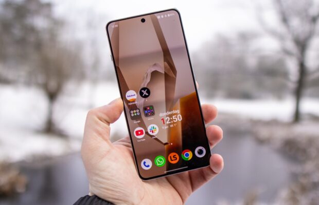 AndroidPlanet's tweet image. OnePlus 15R: dit kun je verwachten van het goedkopere vlaggenschip → androidplanet.nl/nieuws/oneplus… door Mike Peek