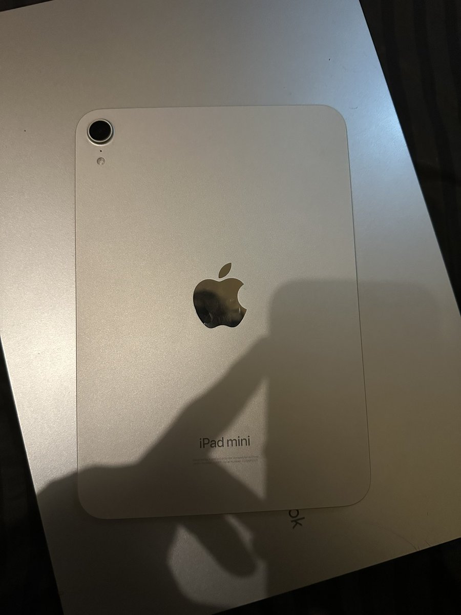 Joshggt's tweet photo. Ipad mini 7 128 inter
wifi only
kelengkapan fulset
bh 90 garansi des 25
harga 61 net
lok cijantung, cibubur https://t.co/TGYmqbgasY
