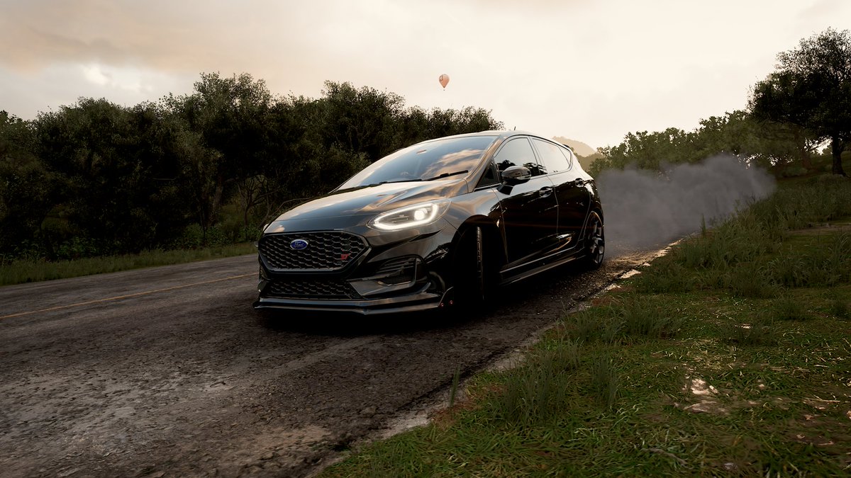 RyanTheWelshGuy's tweet image. Ford Fiesta And Ford Focus || Forza Horizon 5. 

#ForzaHorizon5