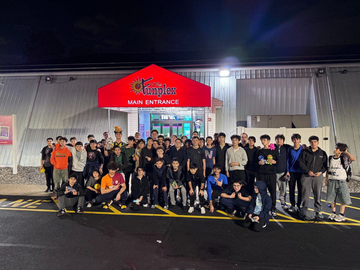 EdepAcademy's tweet photo. Our boys had an unforgettable time at Funplex last week! 🎉 From arcade games and roller coasters to go-karts, bumper cars, laser tag, and bowling, the fun never stopped! 😄🔥 Great memories, great energy, and a great way to wrap up the week! 💙🎳🎢🏎️ https://t.co/44DZF8kCAe