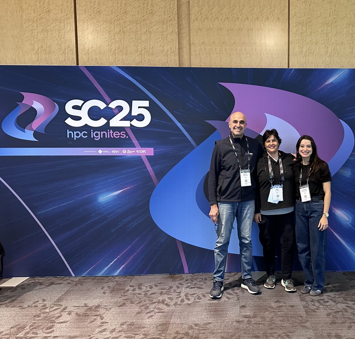 codee_com's tweet image. We’re live at #SC25! 
➡️ We still have a few openings for 1:1 demos, if you’d like to explore how Codee helps you build correct, secure, maintainable, and fast Fortran/C/C++ code, book here: tidycal.com/codee/sc25
📍 We’ll be meeting with teams all week at space #940 — drop by!