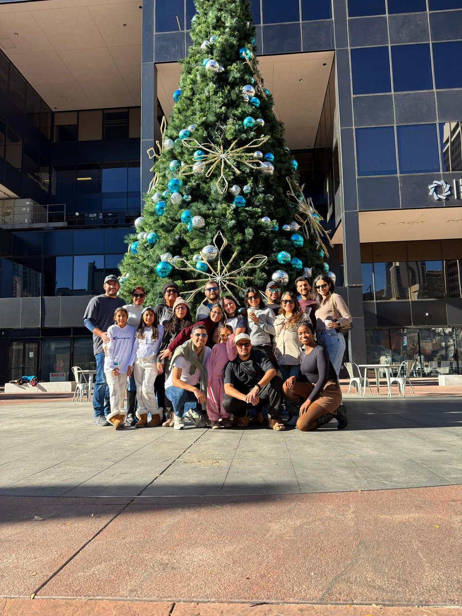 DraRaygoza's tweet image. A weekend spent in Denver, CO with residency family 🫶🏼 #peds