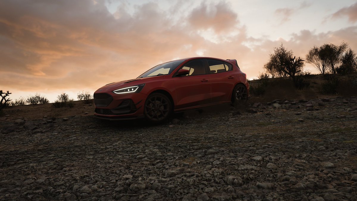 RyanTheWelshGuy's tweet image. Ford Fiesta And Ford Focus || Forza Horizon 5. 

#ForzaHorizon5