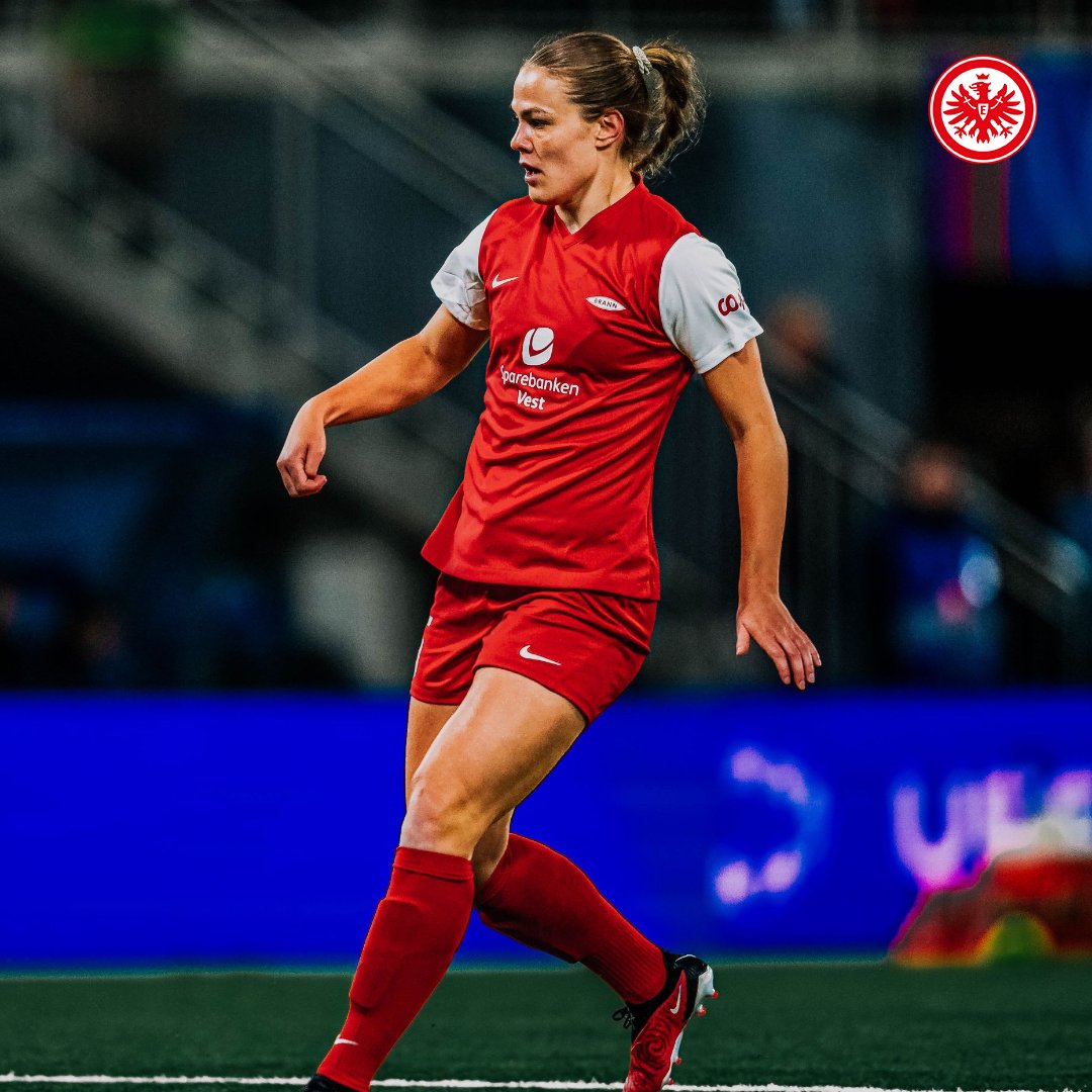 Die norwegische Toppserien, die erste Liga der Frauen, ist vorbei: SK Brann sicherte sich mit einem 2:1 gegen Rosenborg BK den dritten Meistertitel! 🏆⚽

Marthine Østenstad war bis zum Sommer Teil des Teams und trug so zu diesem Erfolg bei. 𝐆𝐥ü𝐜𝐤𝐰𝐮𝐧𝐬𝐜𝐡 🥳💪🏼

#SGE