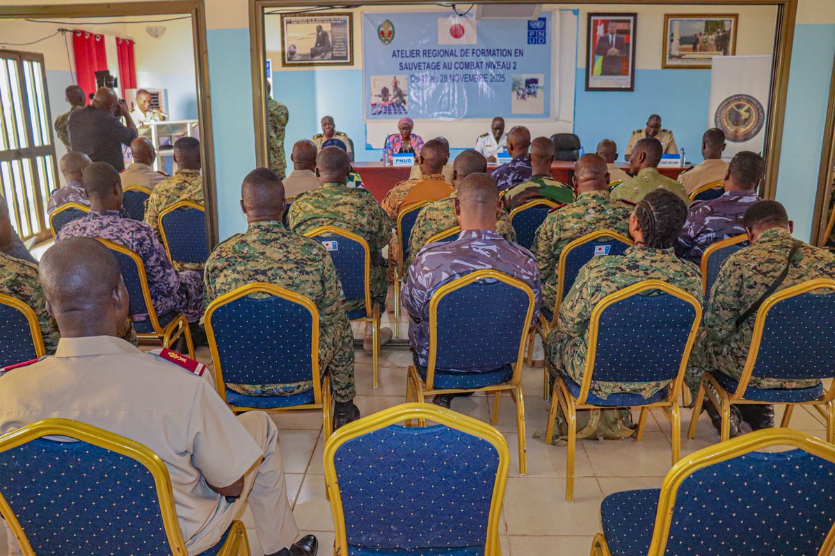 Une formation sous-régionale en sauvetage au combat (Niveau 2) s’est ouverte ce 17/11/25 au Centre d’Entraînement aux Opérations de Maintien de la Paix (CEOMP) à Lomé. 
05 pays y participent.

Ensemble, nous contribuons à #la paix, à la #sécurité et à la #résilience en Afrique🌍