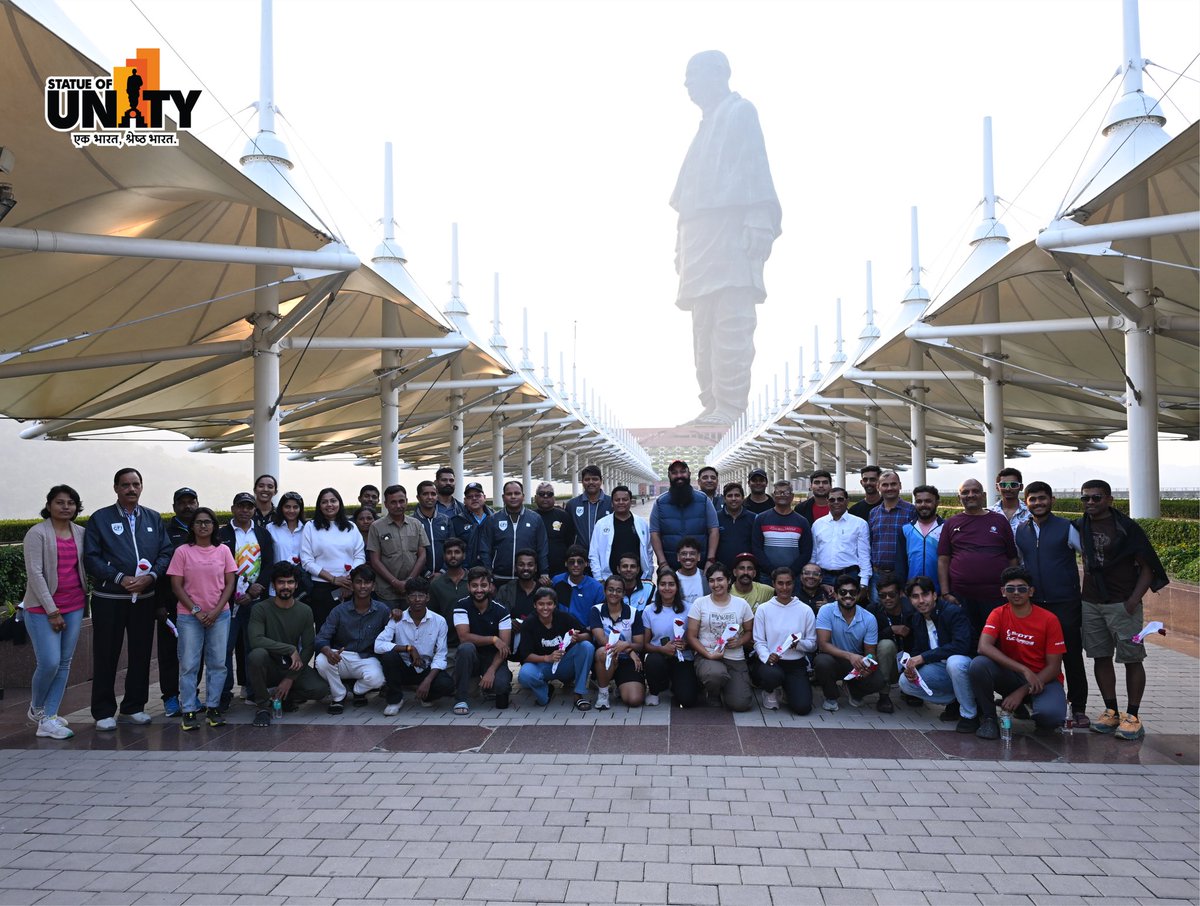 souindia's tweet image. The winners of The Unity Trail visited the Statue of Unity today and were honored for their remarkable cycling achievement.
#TheUnityTrails #EktaNagar #StatueOfUnity #150YearsOfSardarPatel