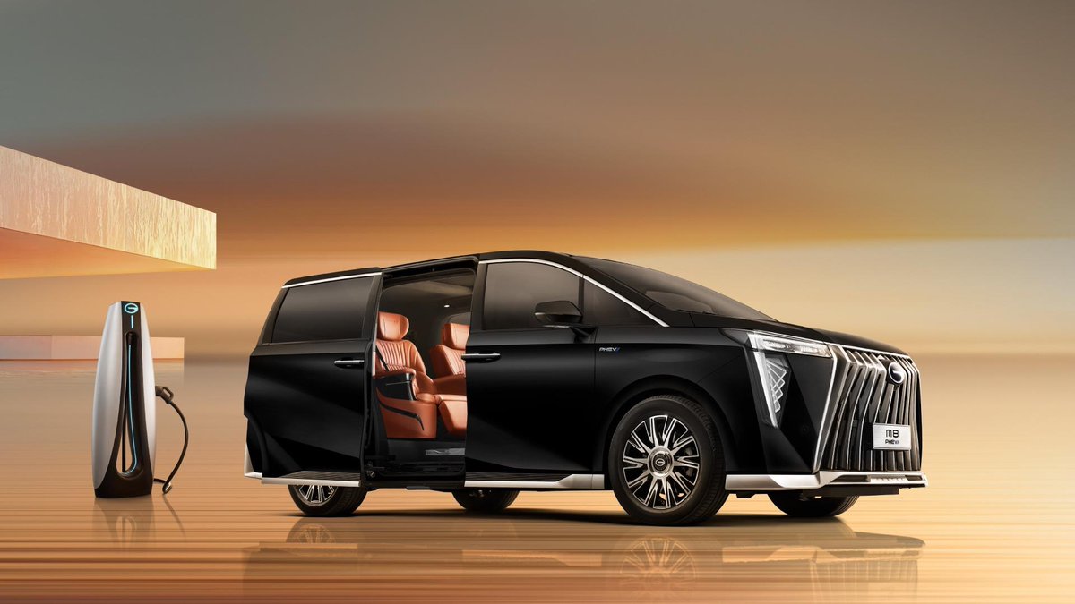 AutoTraderSA's tweet image. We have pricing for the GAC M8 Master. What do you think of this luxury #MPV?
bit.ly/SAFirstPlugInH…