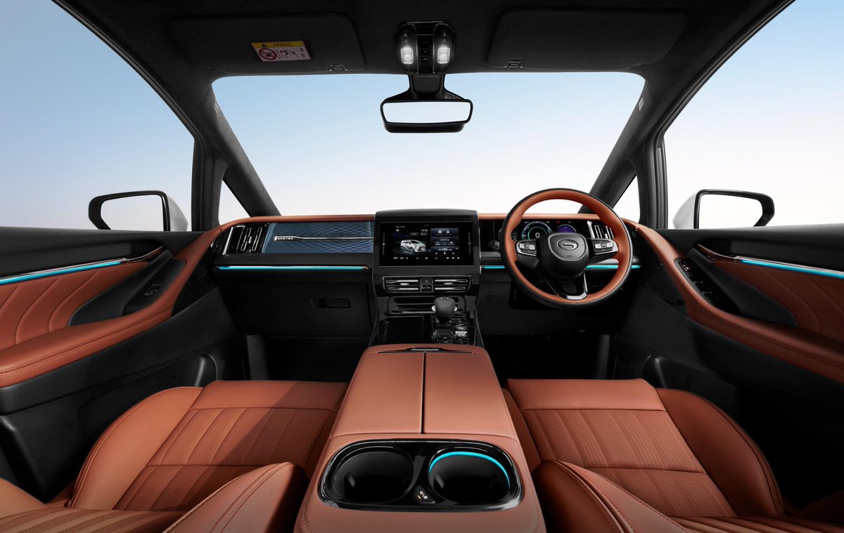 AutoTraderSA's tweet image. We have pricing for the GAC M8 Master. What do you think of this luxury #MPV?
bit.ly/SAFirstPlugInH…