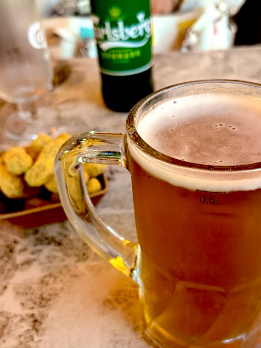 ツ Ahh Benim Paşa Gönlümm .! 🎶🚬
#iyiakşamlar 🍺🥜💛💙🌿🇹🇷👋😌

AŞKKK 🙋‍♀️💛💙🙋‍♂️<a href="/Adelcan1635/">𝑀𝑟𝑠.𝑆𝐴𝑅𝐼🙋🏼‍♀️💛💙</a> 🫶