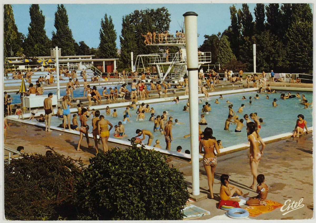 Agedo_Memoria's tweet image. A Mantes-la-Jolie !