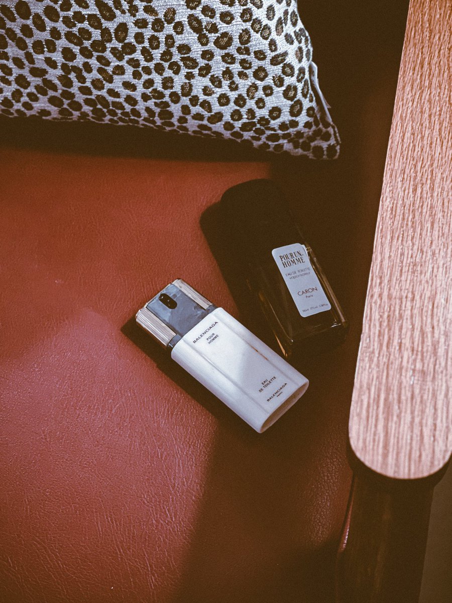 المزاج اليوم كلاسيك ..

لا تضيع وقتك بتفسير تصرفاتك دائماً، فالناس غالباً لا يقتنعون إلا بما يرغبون الإقتناع به.