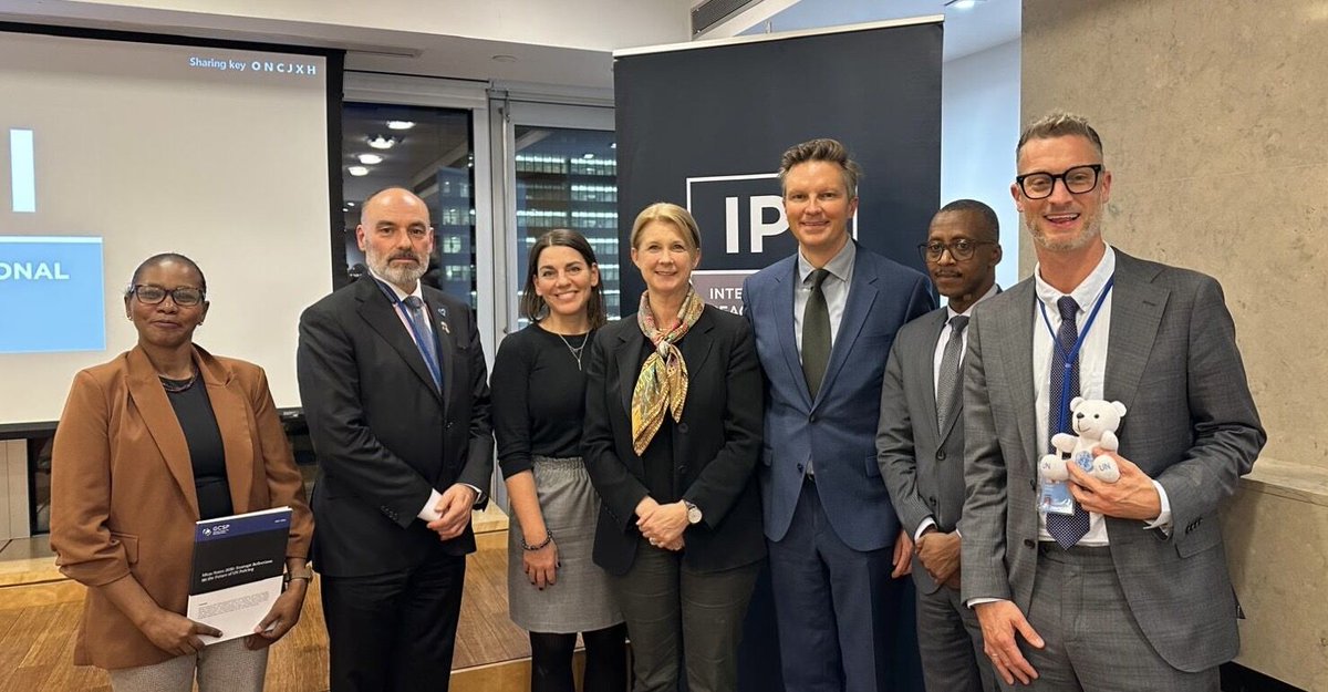 ChallengesForum's tweet image. 📍Nov 6, we together with @ipinst &amp;amp; partners gathered leaders, experts &amp;amp; UN officials for a discussion on “UN Police and the Future of Peace Operations”.Exploring how @UNPOL protects civilians,engages communities, builds capacity &amp;amp; adapts to evolving conflicts &amp;amp; lighter missions.
