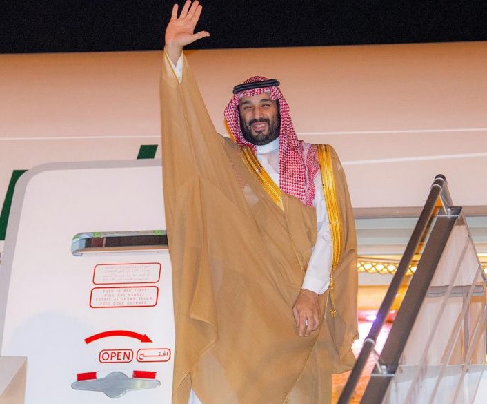 tmrrah9's tweet image. استودعناك الله ، ادعوا له❤️🇸🇦.