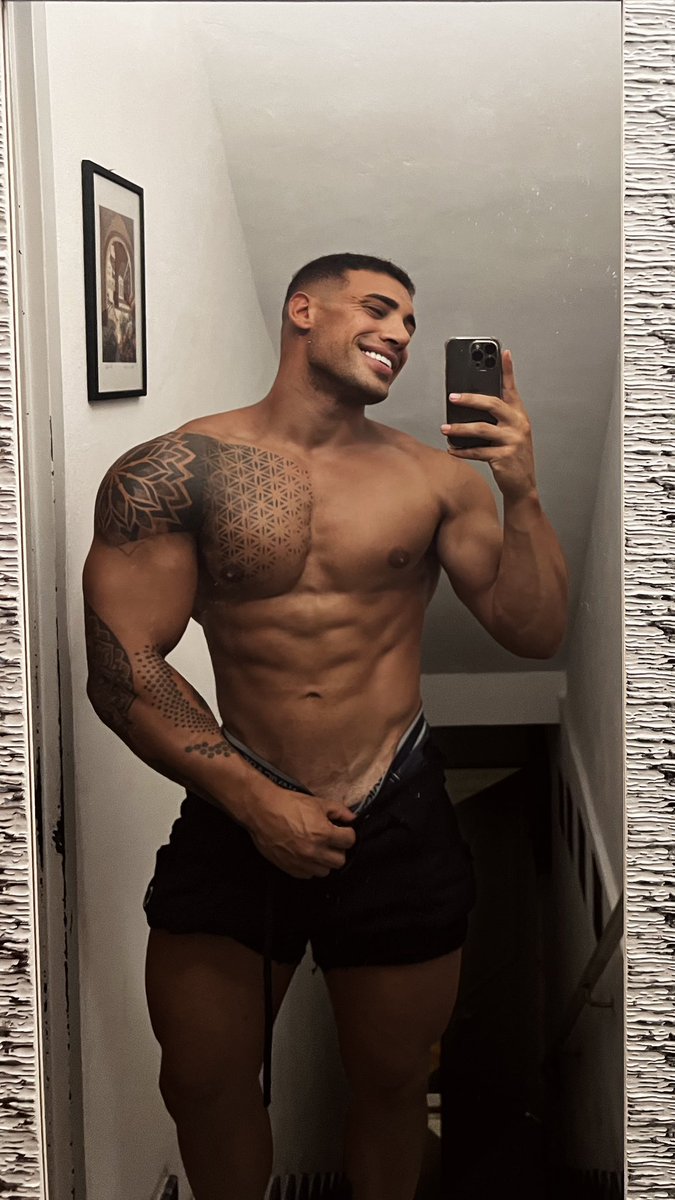 Michael XXL tweet media